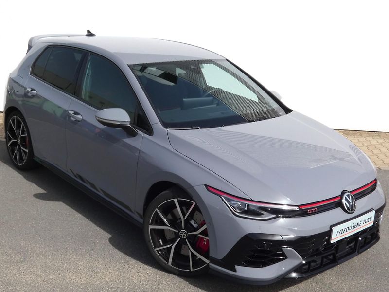 Volkswagen Golf GTI Clubsport Performance 2.0 - fotka 9 z 30