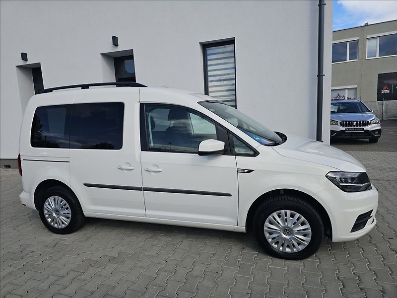 Volkswagen Caddy 2,0 TDi 75KW TREND TZ STK DPH - fotka 5 z 46