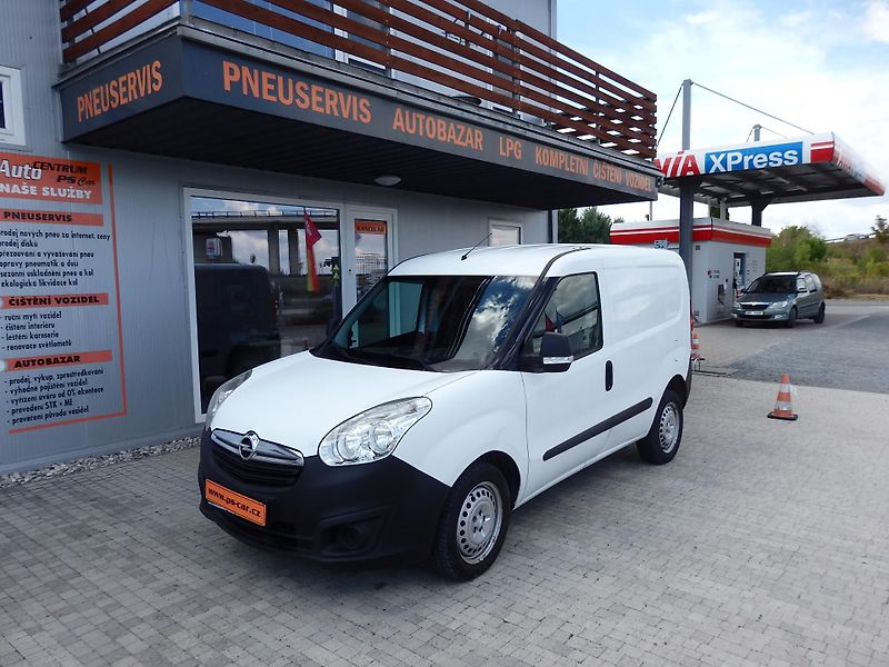 Opel Combo 1.4i 70 kW KLIMATIZACE - fotka 2 z 12