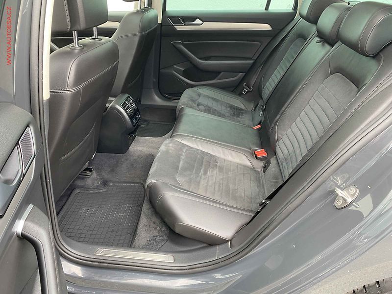 Volkswagen Passat (2016) 2.0 TDi, LED, panorama - fotka 10 z 17