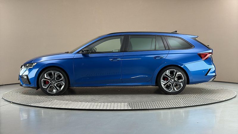 Škoda Octavia 2.0 TDI DSG 4x4 RS Combi - fotka 4 z 33