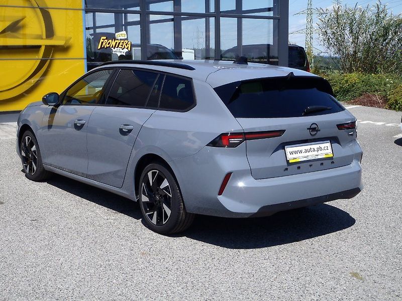 Opel Astra ST Edition Hybrid 1.2 Turbo - fotka 6 z 34