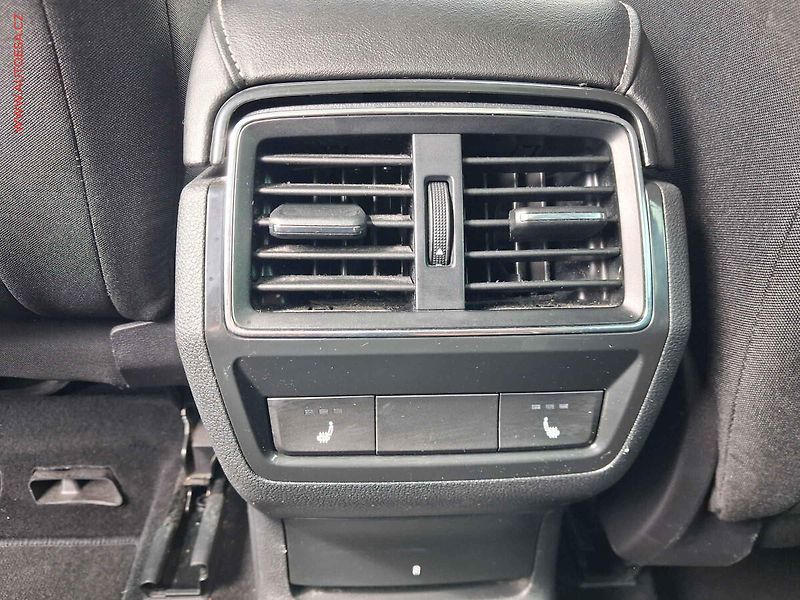 Škoda Karoq (2022) 2.0 TDi 4x4, Clever, DSG - fotka 11 z 25