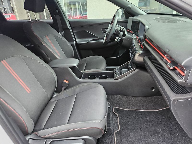 Hyundai Kona 1.6T-GDi 4x4 DCT N-Line,serv.k - fotka 27 z 35