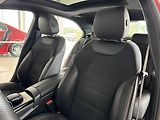 Mercedes-Benz Třídy A 200 AMG AUT*Panorama*Distronic - náhled 15