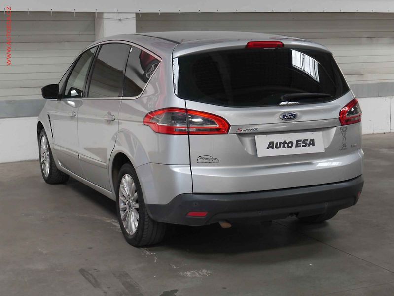 Ford S-MAX (2010) 2.0TDCi 7Míst, AC, tempo - fotka 4 z 18