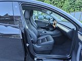 Tesla Model Y RWD 220kw 19ALU SOH 95% - náhled 16