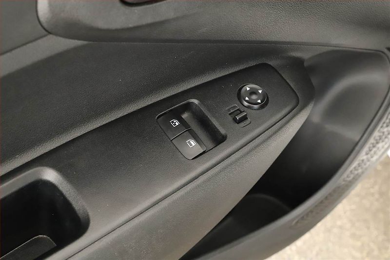 Hyundai i10 (2022) 1.0, Serv.kniha, Tempomat - fotka 13 z 13