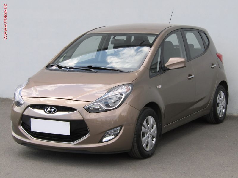 Hyundai ix20 (2015) 1.4 CVVT, 1.maj,ČR, Trikolor - fotka 3 z 3