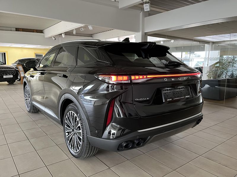 Omoda 9 (2025) PHEV  - fotka 7 z 13