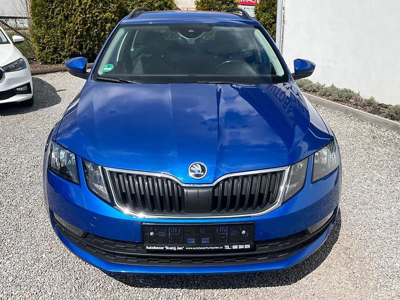 Škoda Octavia (2018) 1.6 TDi DSG WEBASTO rozvody - fotka 6 z 39