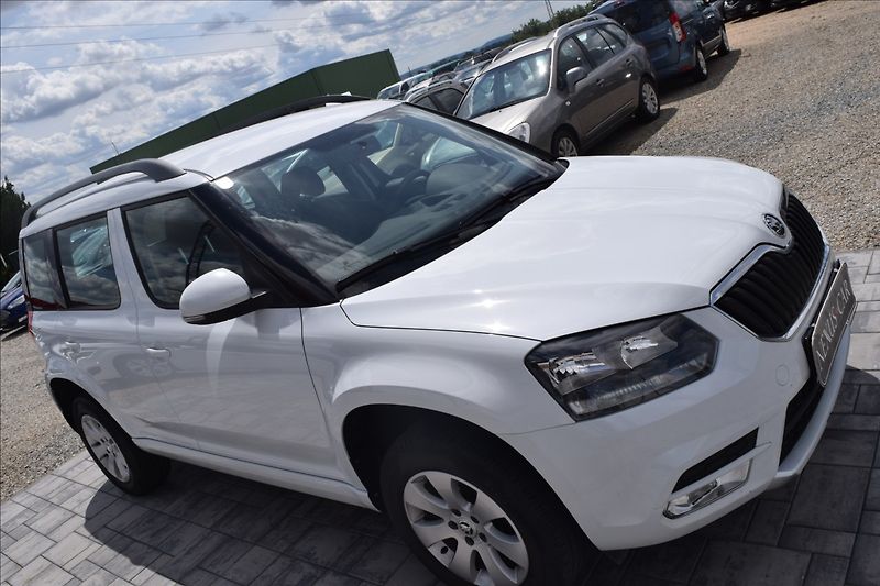 Škoda Yeti 1,2 TSI 77KW NÍZKÉ KM NOVÁ STK - fotka 4 z 46
