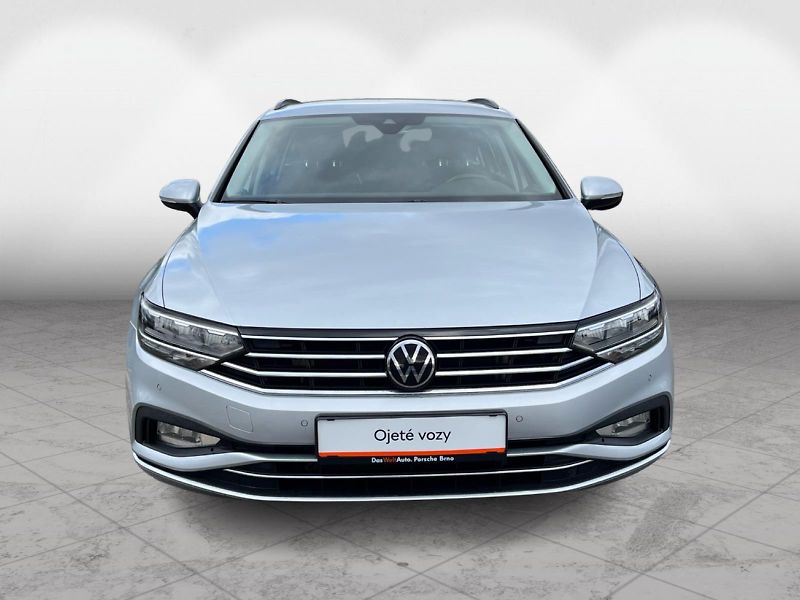 Volkswagen Passat Business 2.0 TDI 110 kW DSG Va - fotka 3 z 23