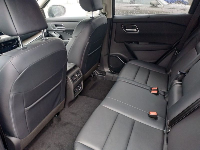 Nissan X-Trail E-POWER e-4ORCE TEKNA SKLADEM - fotka 10 z 28