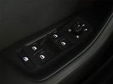 Volkswagen Passat (2014) 2.0 TDI, Navi, Tempomat - náhled 16