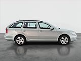 Škoda Octavia (2010) 1.6 TDI, Serv.kniha, Tempomat - náhled 6