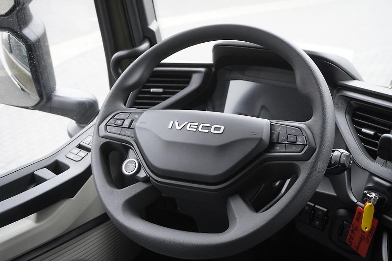 Iveco S-WAY (2026) AS260S460Y-FP / FULL ADR - fotka 16 z 24