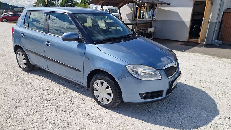 Škoda Fabia 1,6 16V - fotka 11 z 11