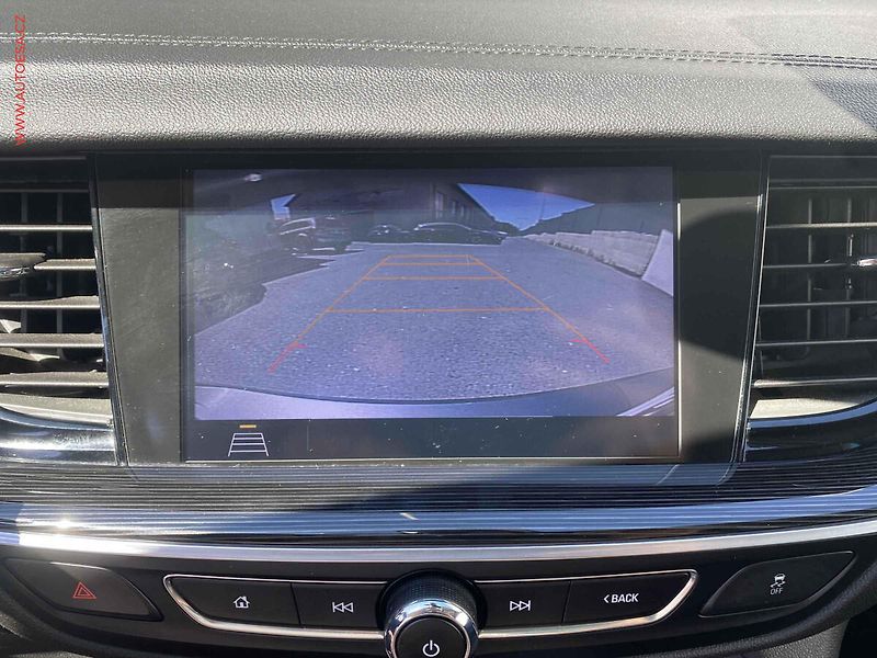 Opel Insignia (2019) 2.0 CDTI, autoAC - fotka 17 z 17