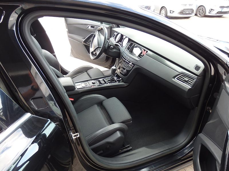 Peugeot 508 2.0 HDI 120 kW AUTOMAT, NAVI - fotka 11 z 20