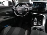 Peugeot 3008 (2022) 1.5 BlueHDi, Automat - náhled 7