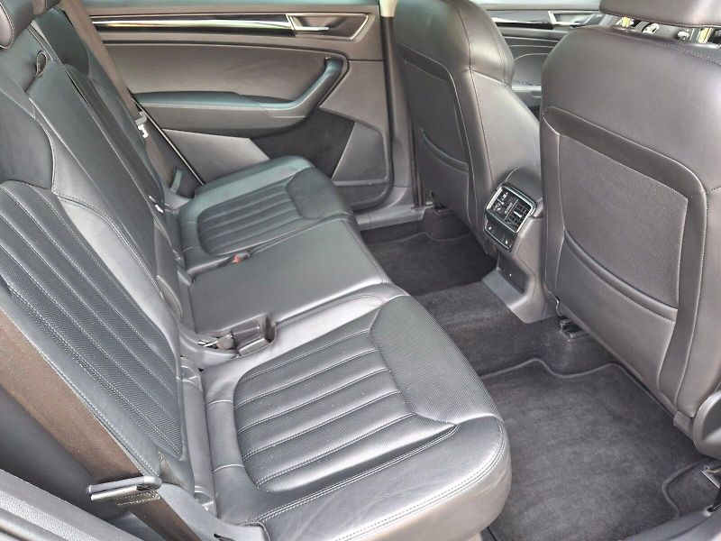 Škoda Kodiaq (2023) L&K DSG 4x4 2,0TDi 147kW - fotka 16 z 35
