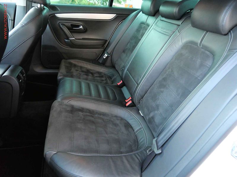 Volkswagen Passat CC (2010) 2.0 TDi, ČR, STK9/28 - fotka 10 z 18