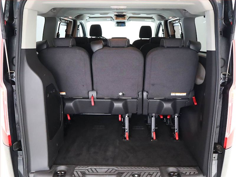 Ford Tourneo Custom (2018) 2.0 EcoBlue, ČR, DPH - fotka 12 z 15