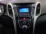 Hyundai i30 (2015) 1.4 CVVT, Tempomat - náhled 12