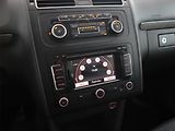 Volkswagen Touran (2011) 2.0 TDI, 7 míst, Navi - náhled 12