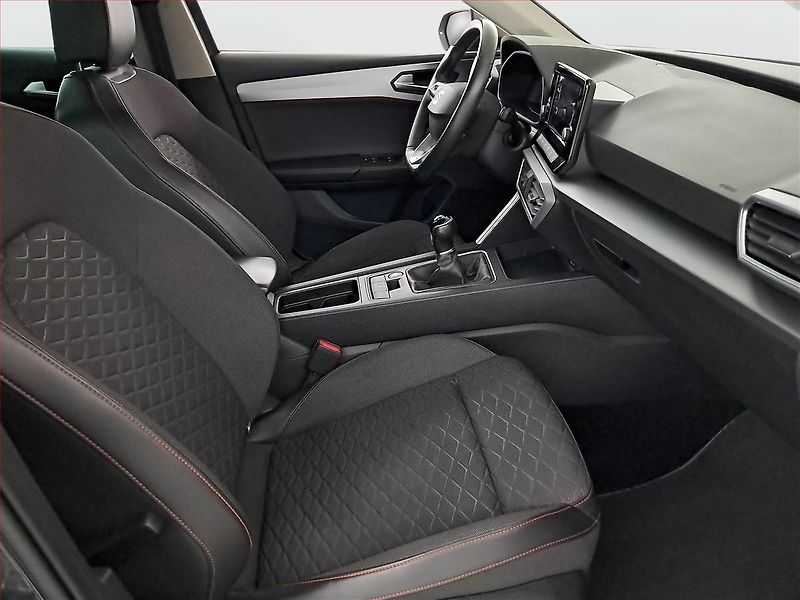 Seat Leon (2021) 1.5 TSI - fotka 9 z 15