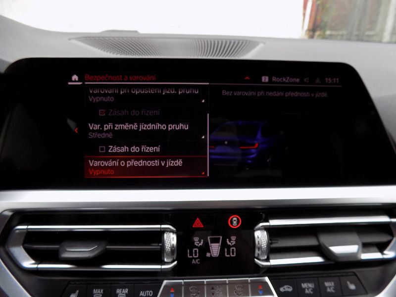 BMW Řada 3 (2020) 320d/xDrive/M-Sport/Full-LED/ - fotka 37 z 47