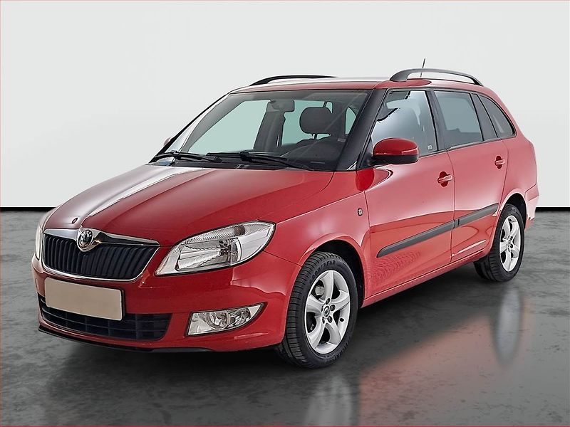 Škoda Fabia (2011) Ambition 1.2 TSI - fotka 2 z 16