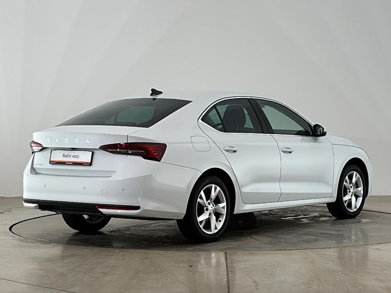 Škoda Octavia Top Selection DSG - fotka 2 z 30