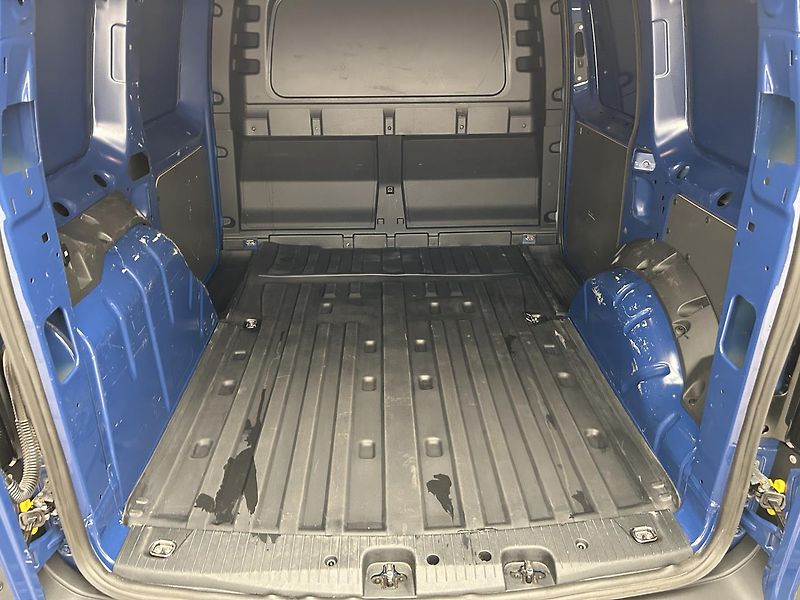 Volkswagen Caddy 2.0 TDI - fotka 21 z 22