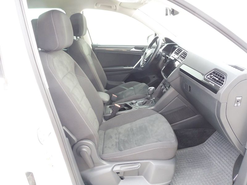 Volkswagen Tiguan (2017) Highline 2,0 TDI 140kW DSG 4MO - fotka 9 z 27