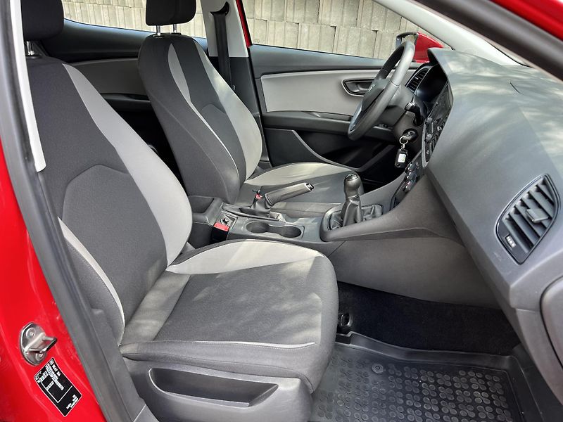 Seat Leon 1.2 TSi 77 kW ROZV. ŘEMEN - fotka 6 z 13