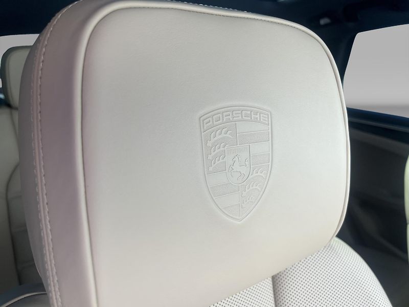Porsche Macan S - fotka 27 z 28