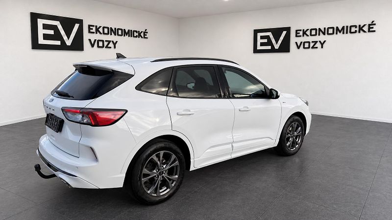 Ford Kuga (2022) 2.0d ST-Line,4x4,ČR,SERVIS - fotka 4 z 44