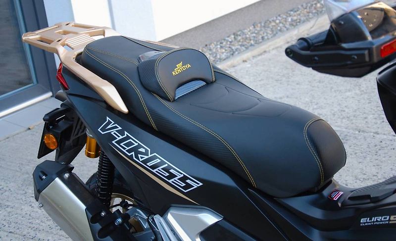 Kentoya (2026) V-Cross 125 4T - fotka 15 z 25