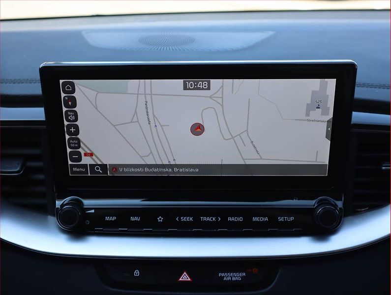 Kia Ceed (2025) 1.5 T-GDI - fotka 13 z 22