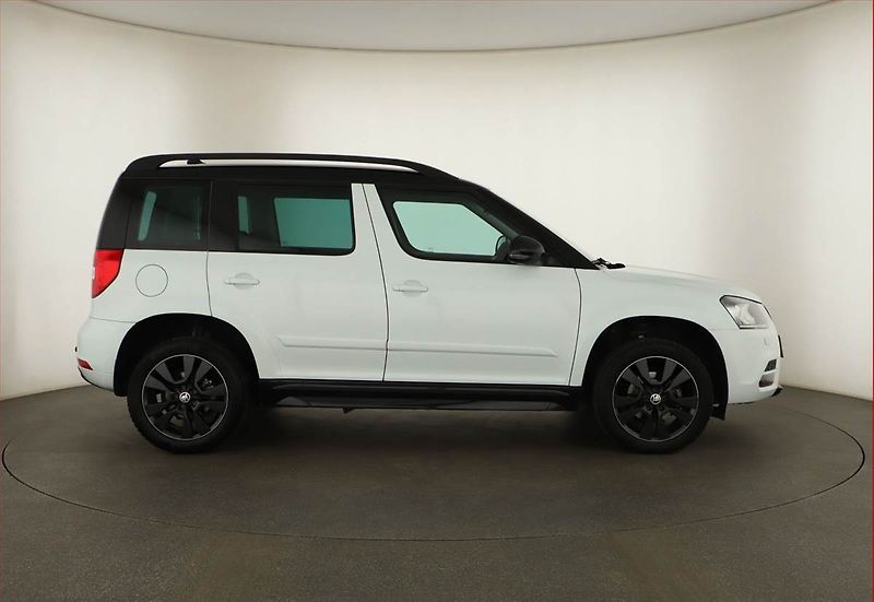 Škoda Yeti (2014) 1.4 TSI, Navi, Bi-Xenony - fotka 6 z 16
