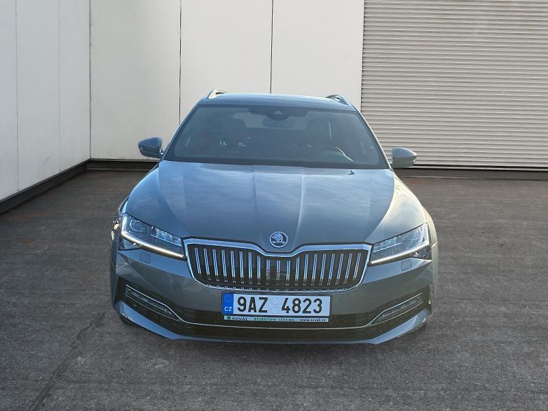 Škoda Superb (2023) L&K 2.0TDI 147kW DSG DPH TAŽNÉ - fotka 2 z 11