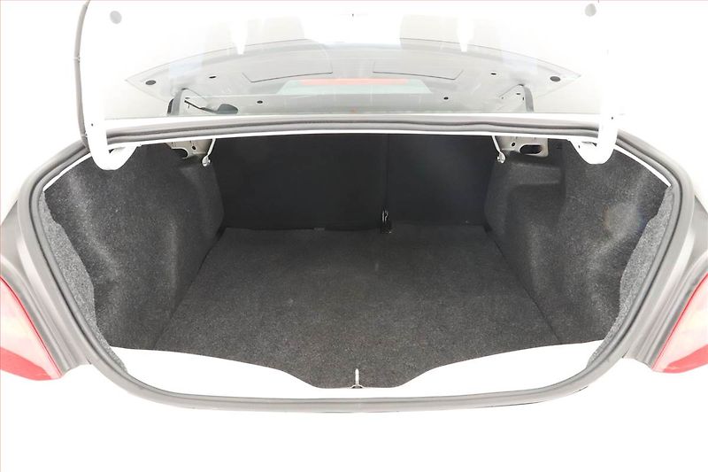 Peugeot 301 (2015) 1.6 HDi, ČR,1.maj, Serv.kniha - fotka 11 z 12