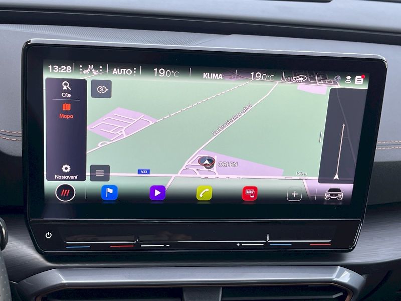 Cupra Formentor (2023) 1.5 TSI 110 kW DSG Basis - fotka 12 z 35