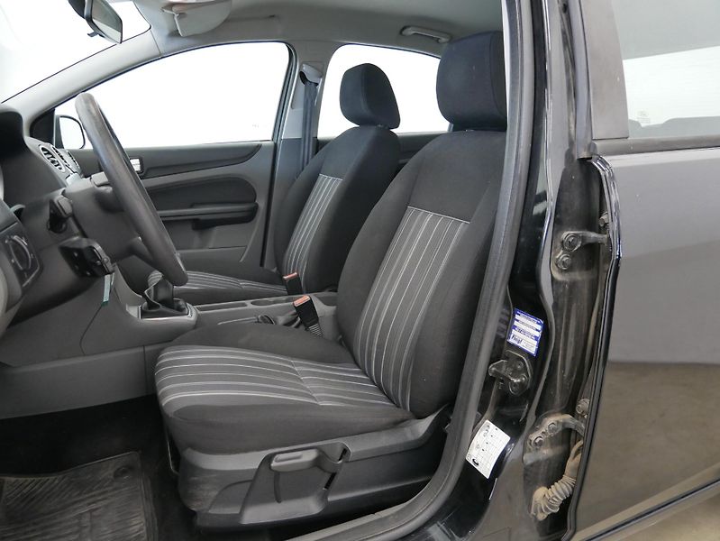 Ford Focus - fotka 6 z 6