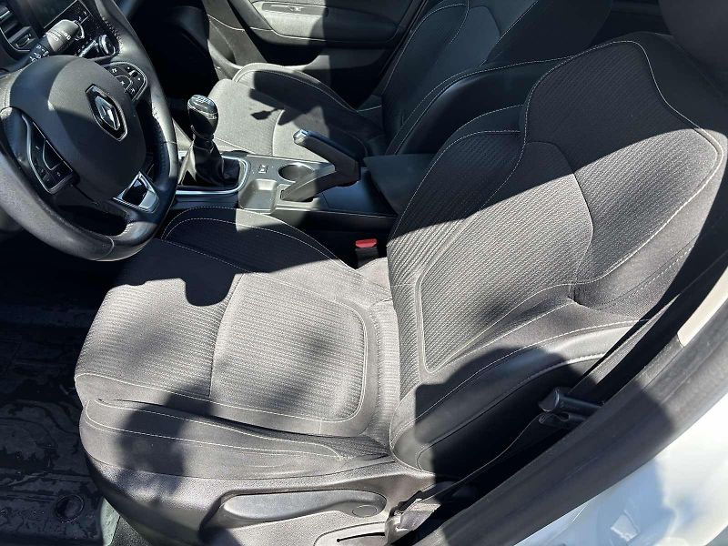 Renault Mégane (2019) RENAULT MEGANE Zen čtvrté gene - fotka 15 z 18
