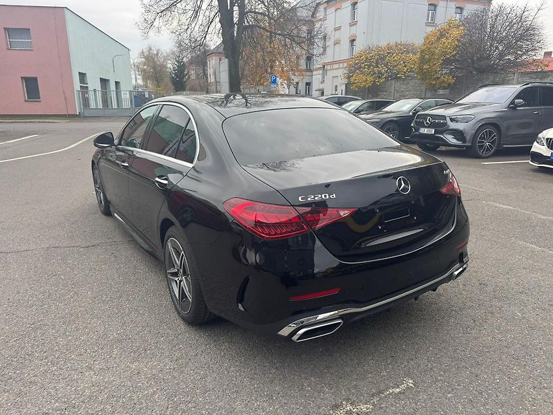 Mercedes-Benz Třídy C (2025) C 220 d 4MATIC - fotka 5 z 24