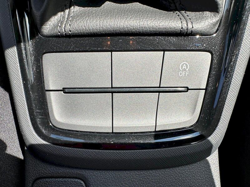 Škoda Kamiq (2025) 1,0 TSI / 85 KW / Selection - fotka 24 z 29