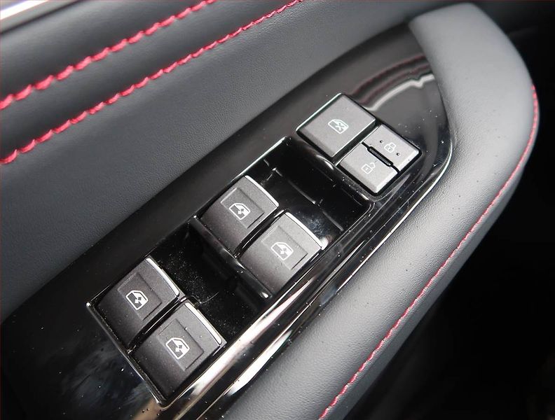 Dongfeng T5 EVO (2024) 1.5 Turbo - fotka 18 z 21